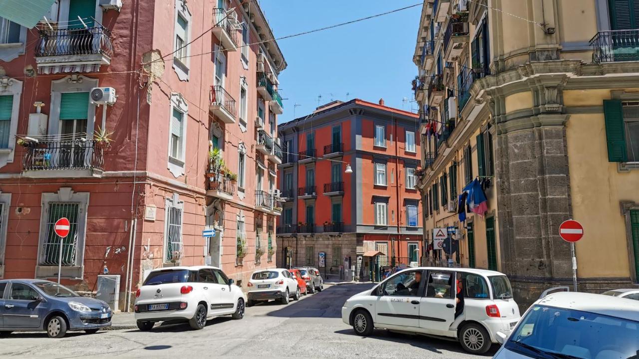 Soave Rooms Napels Buitenkant foto