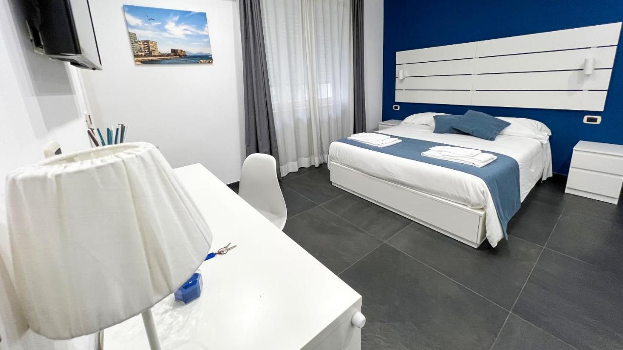 Soave Rooms Napels Buitenkant foto